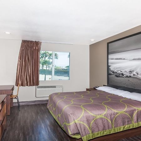 Super 8 By Wyndham San Diego/Imperial Beach Buitenkant foto