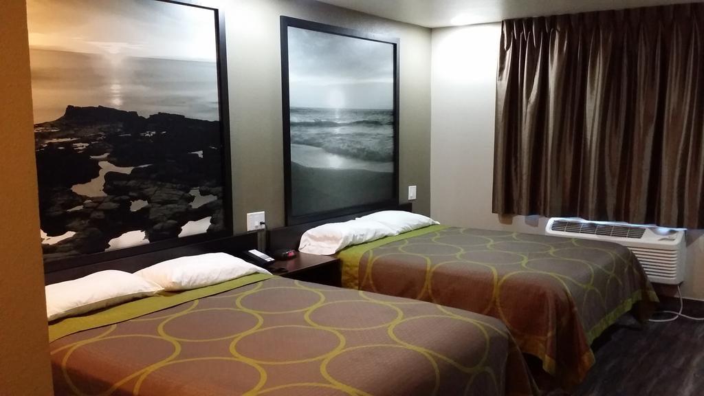 Super 8 By Wyndham San Diego/Imperial Beach Buitenkant foto