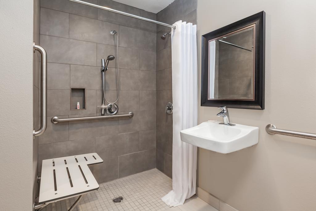 Super 8 By Wyndham San Diego/Imperial Beach Buitenkant foto