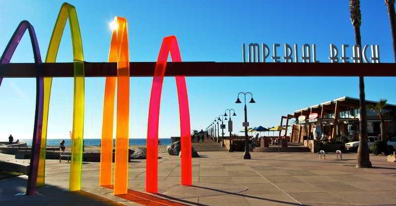 Super 8 By Wyndham San Diego/Imperial Beach Buitenkant foto