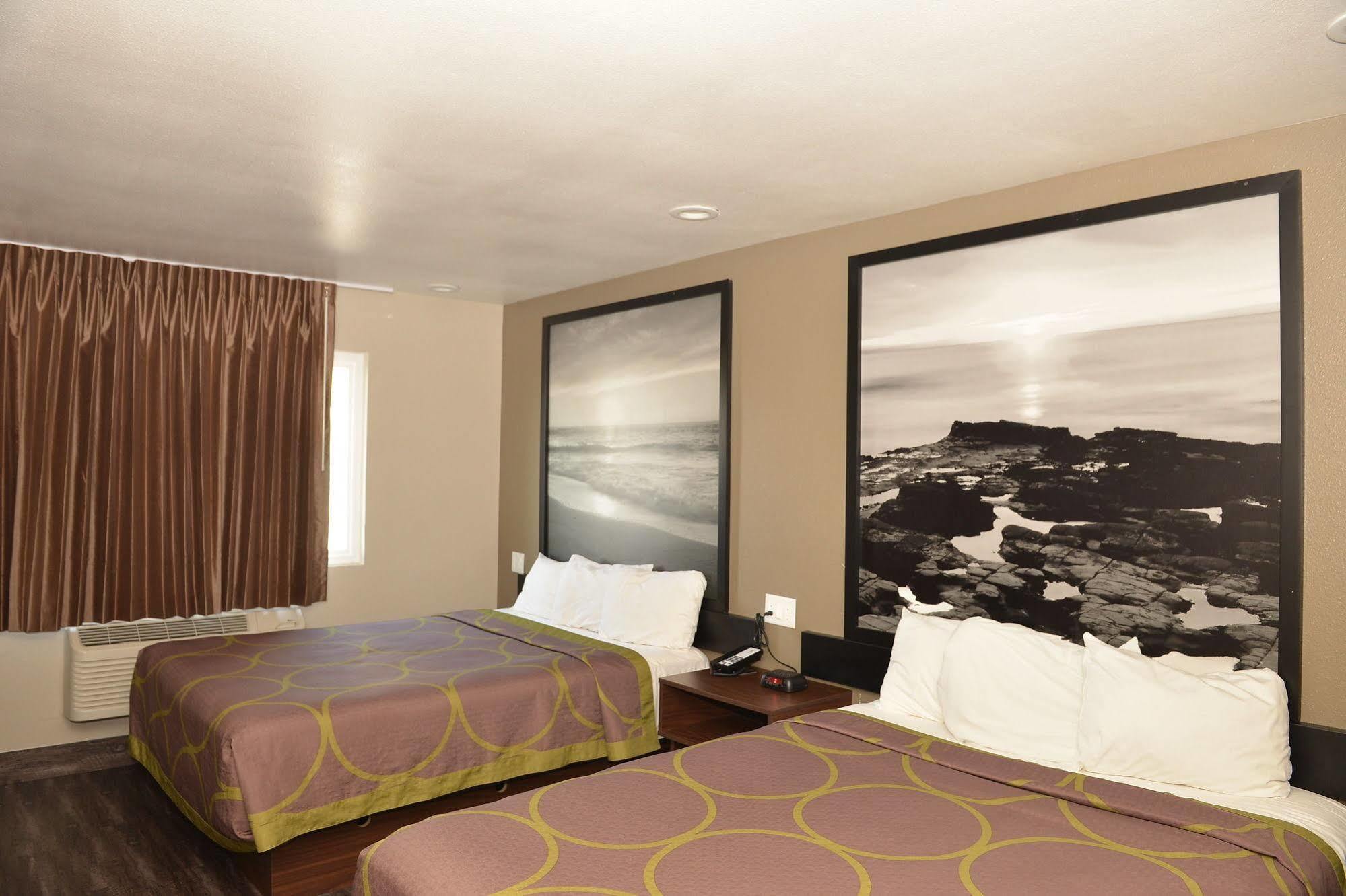 Super 8 By Wyndham San Diego/Imperial Beach Buitenkant foto